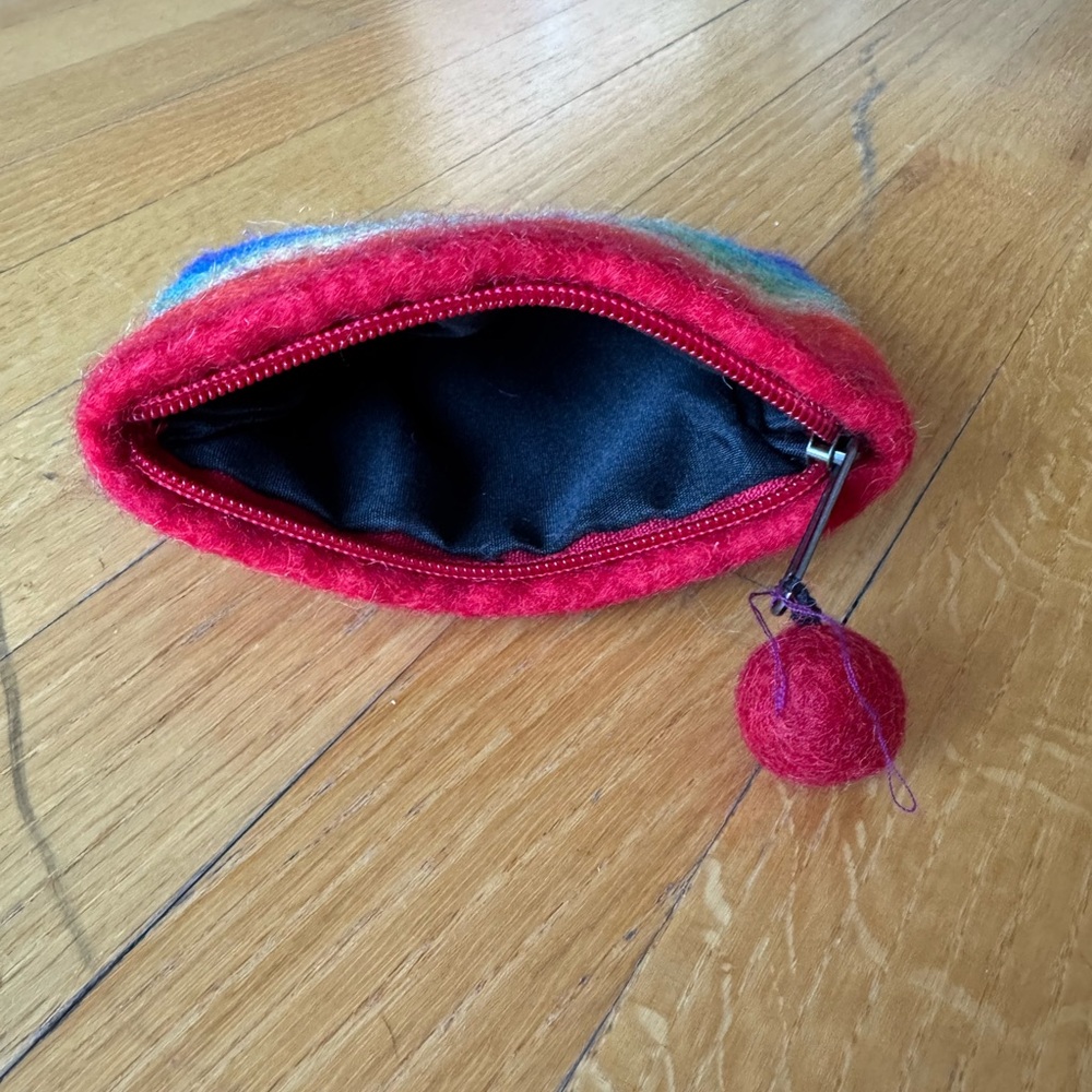 Colorful Striped Wool Pouch - Picture 3 of 3